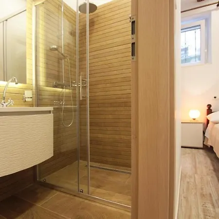 Misel Apartment *